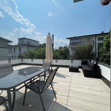 La Terrazza - Very Quiet - Free Park - 3 Min From Varese Center And Lake - Air Conditioning - Cycling Friendly Exteriör bild
