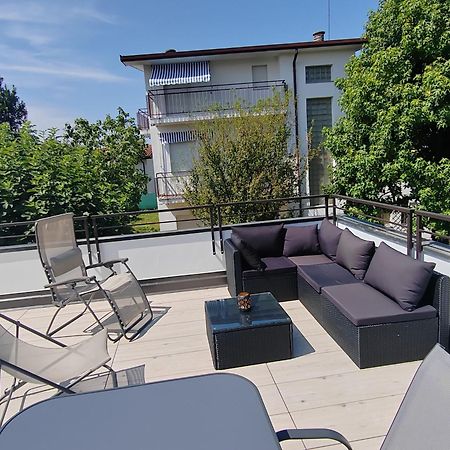 La Terrazza - Very Quiet - Free Park - 3 Min From Varese Center And Lake - Air Conditioning - Cycling Friendly Exteriör bild