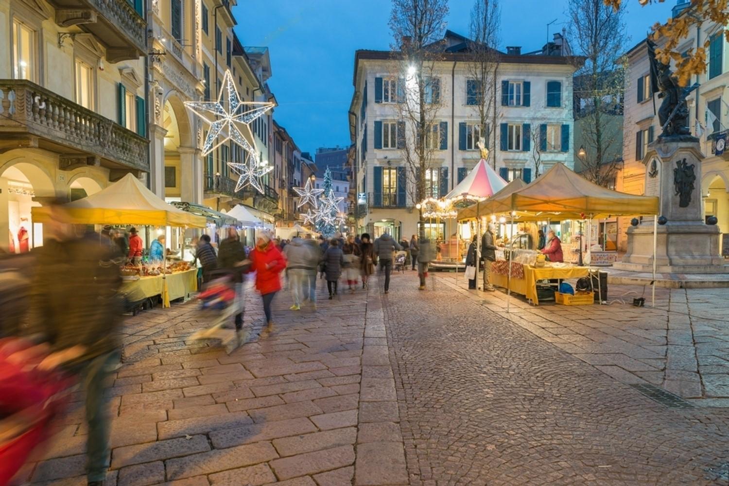 La Terrazza - Very Quiet - Free Park - 3 Min From Varese Center And Lake - Air Conditioning - Cycling Friendly Exteriör bild